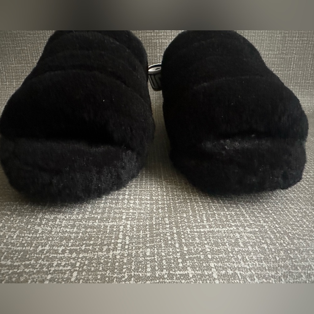 UGG Black Fluff Yeah Slides Slippers with Logo Strap size 9 - Picture 5 of 11
